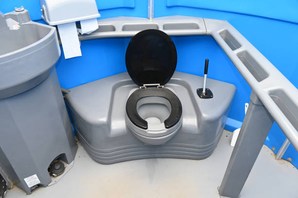 Portable Toilet Options We Offer in Rockwell City, IA
